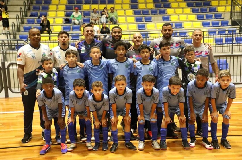  Equipe de Vargem Grande Paulista brilha na 1ª Copa Barueri de Futsal e reforça legado de excelência no esporte para as crianças